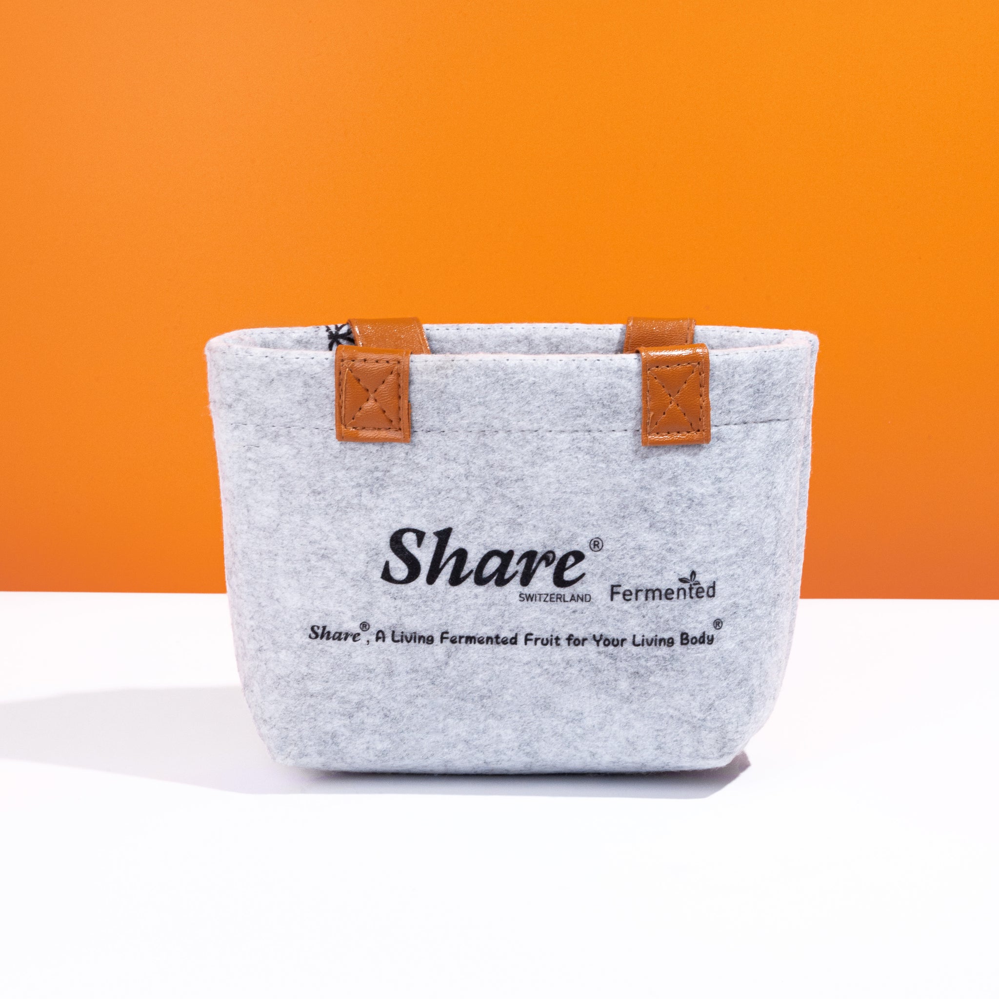 Share®Swiss Mini Peggy Bag